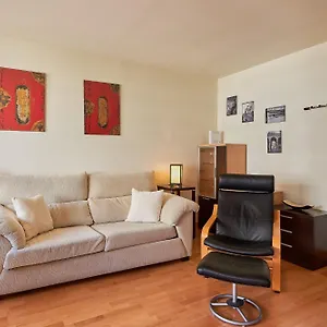 https://metropolitan-apartment.1costadelsol.com